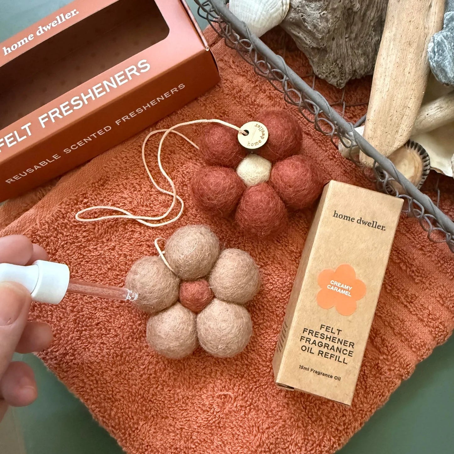 Felt Flower Fresheners - Creamy Caramel