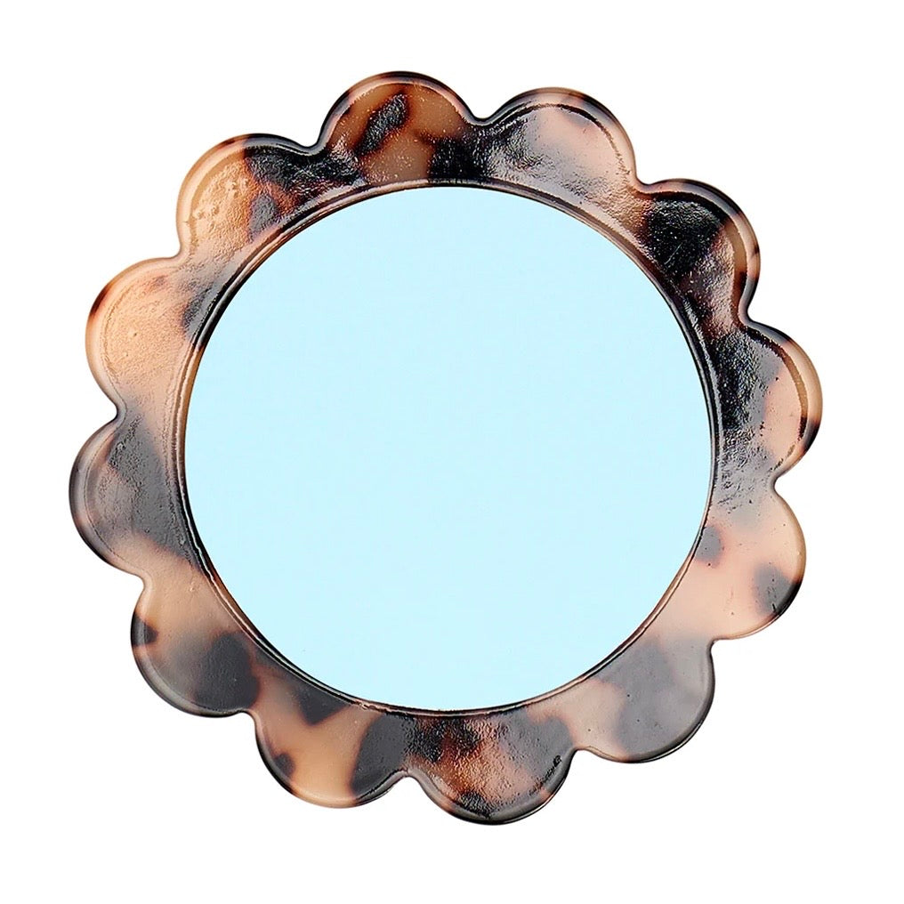 Tamed Purse Mirror